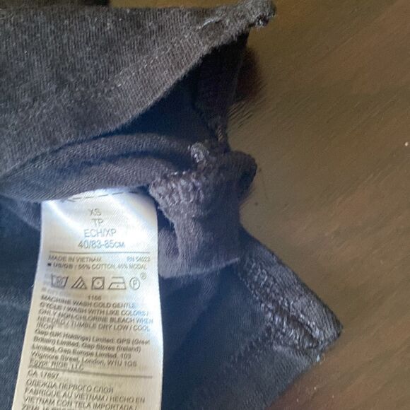 EUC Banana Republic SS cotton sweater tee with white piping on neck - Picture 4 of 4